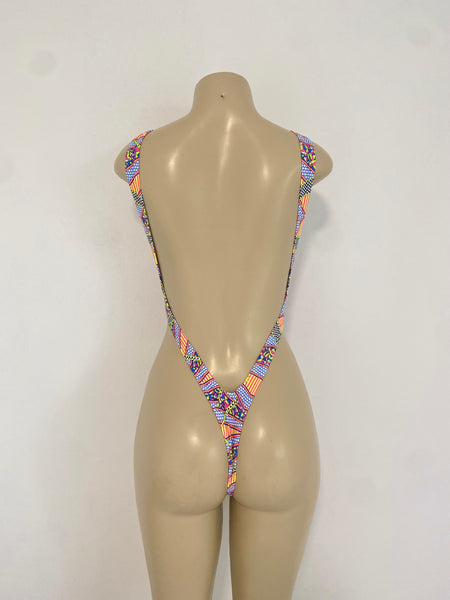 Geometric Multi- Color Gemini